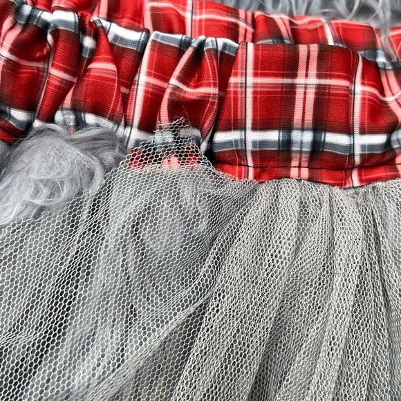 Girls Werewolf Fur Costume Size Small 5-7 Includes Hat Skirt Gloves Shoe Covers - Picture 3 of 6